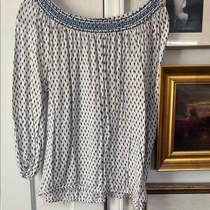 LOFT Navy and White Patterned Blouse